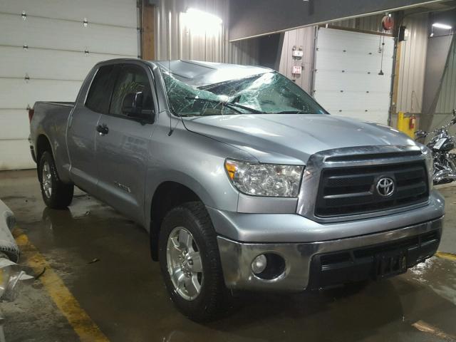 5TFUM5F12DX044999 - 2013 TOYOTA TUNDRA DOU SILVER photo 1