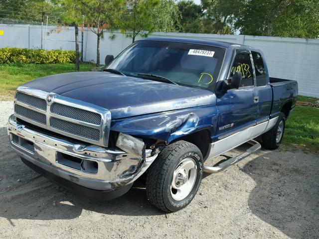 3B7HC13Z4YM230224 - 2000 DODGE RAM 1500 BLUE photo 2