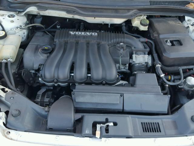 YV1MS382262202719 - 2006 VOLVO S40 2.4I WHITE photo 7