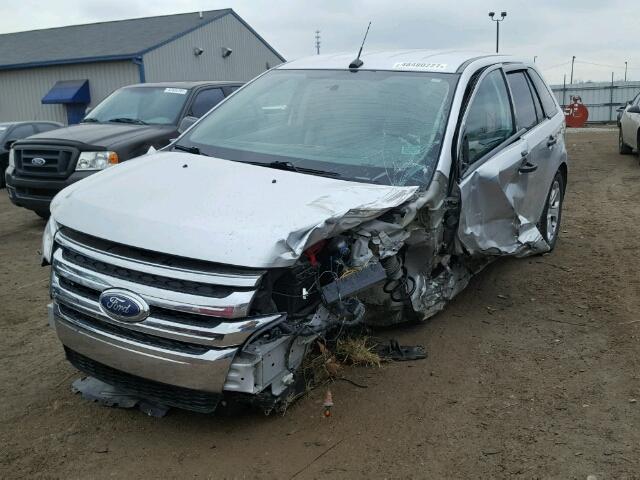 2FMDK4GC3DBE11895 - 2013 FORD EDGE SE SILVER photo 2