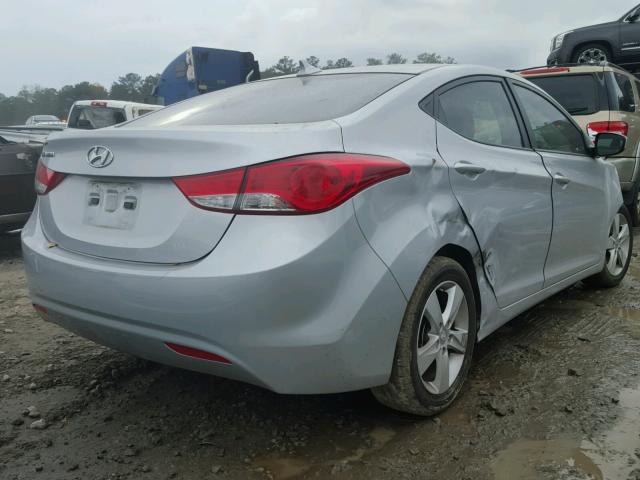 5NPDH4AE1DH324370 - 2013 HYUNDAI ELANTRA GL SILVER photo 4