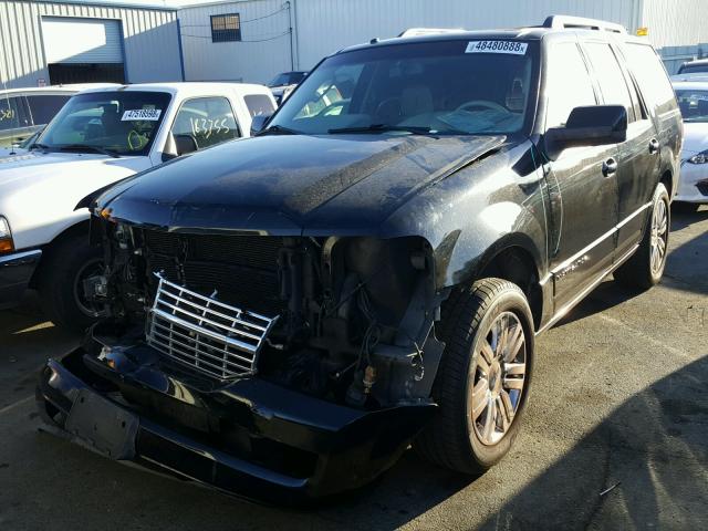 5LMFU27548LJ05042 - 2008 LINCOLN NAVIGATOR 黑色 照片 2