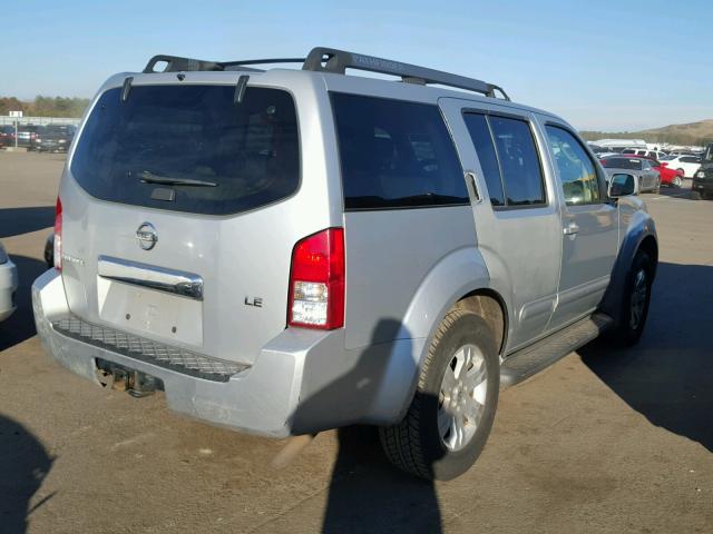 5N1AR18W05C729626 - 2005 NISSAN PATHFINDER GRAY photo 4