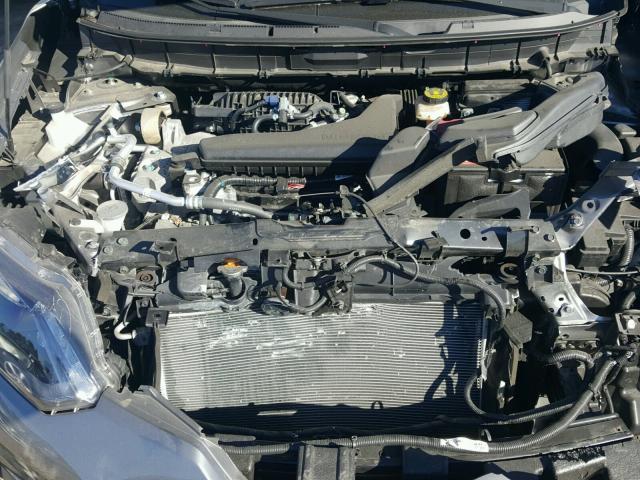 KNMAT2MV9GP627942 - 2016 NISSAN ROGUE S GRAY photo 7