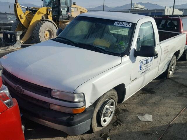 1GCEC14W61Z147146 - 2001 CHEVROLET SILVERADO WHITE photo 2