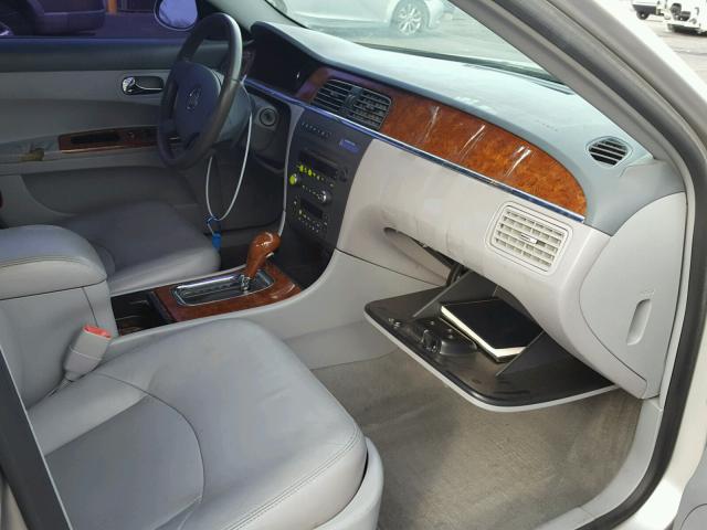 2G4WD532851206022 - 2005 BUICK LACROSSE C SILVER photo 5