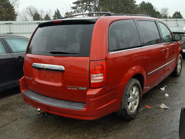 2A8HR54109R556037 - 2009 CHRYSLER TOWN & COU RED photo 4