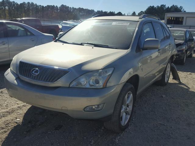 2T2GA31U84C010135 - 2004 LEXUS RX 330 GREEN photo 2