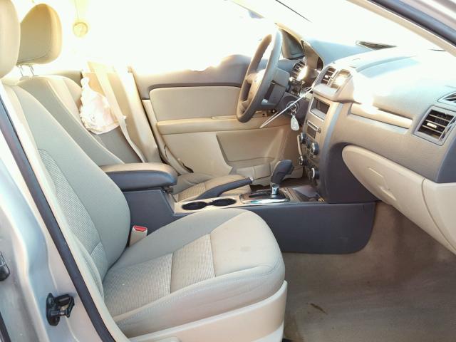 3FAHP0HA2AR349857 - 2010 FORD FUSION SE BEIGE photo 5