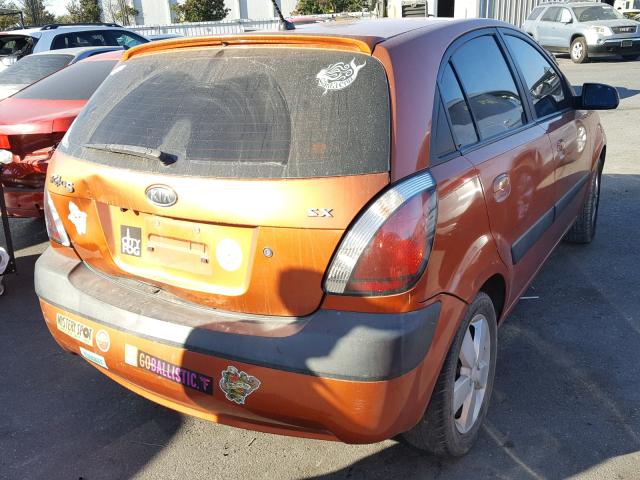 KNADE163576202122 - 2007 KIA RIO 5 SX ORANGE photo 4