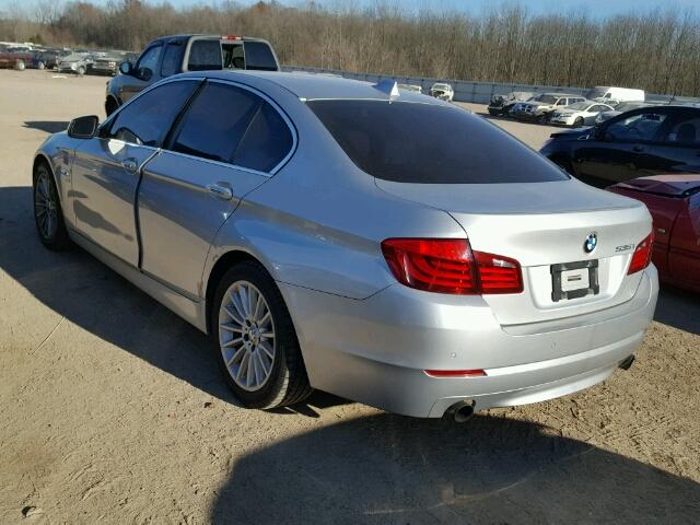 WBAFU7C59BC778181 - 2011 BMW 535 XI SILVER photo 3