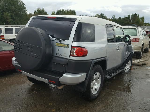 JTEBU11F170043936 - 2007 TOYOTA FJ CRUISER SILVER photo 4