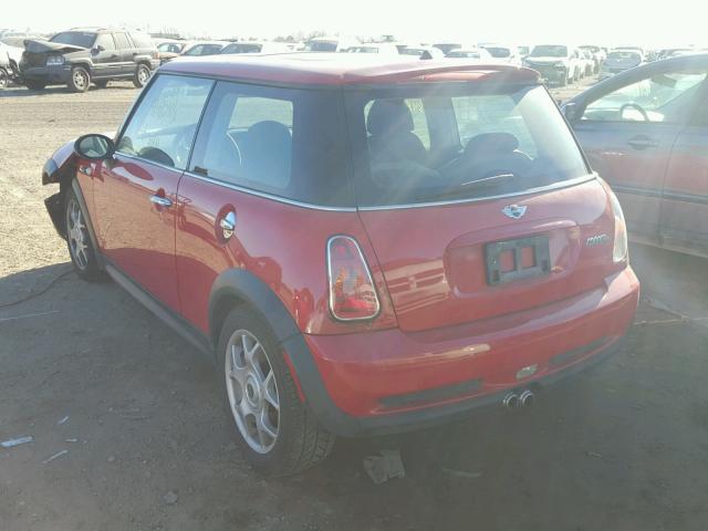 WMWRE33473TD71636 - 2003 MINI COOPER S RED photo 3