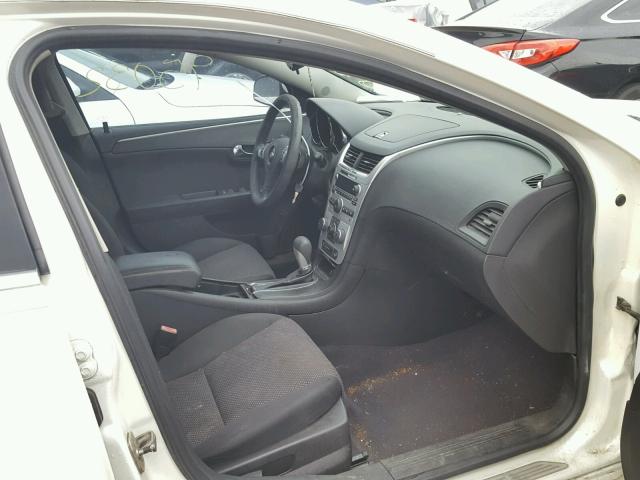 1G1ZC5EB5AF284349 - 2010 CHEVROLET MALIBU 1LT კრემისფერი ფოტო 5