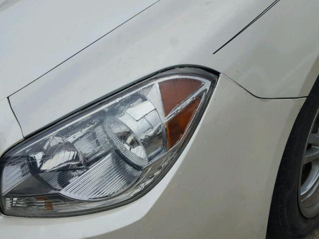 1G1ZC5EB5AF284349 - 2010 CHEVROLET MALIBU 1LT კრემისფერი ფოტო 9