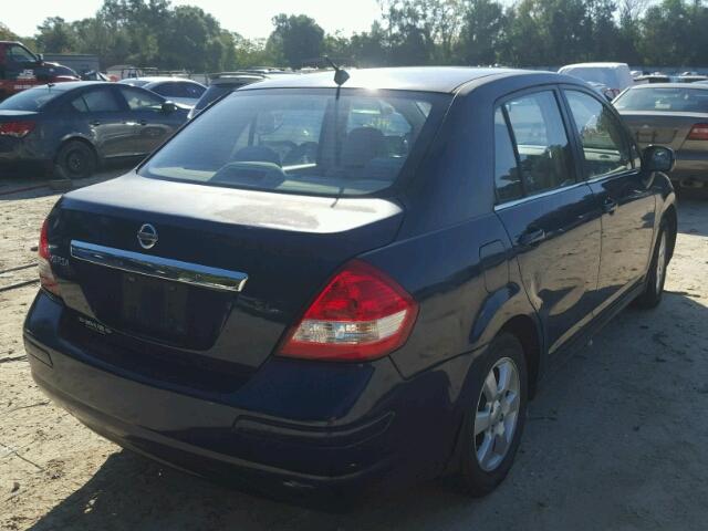 3N1BC11E37L456915 - 2007 NISSAN VERSA S BLUE photo 4