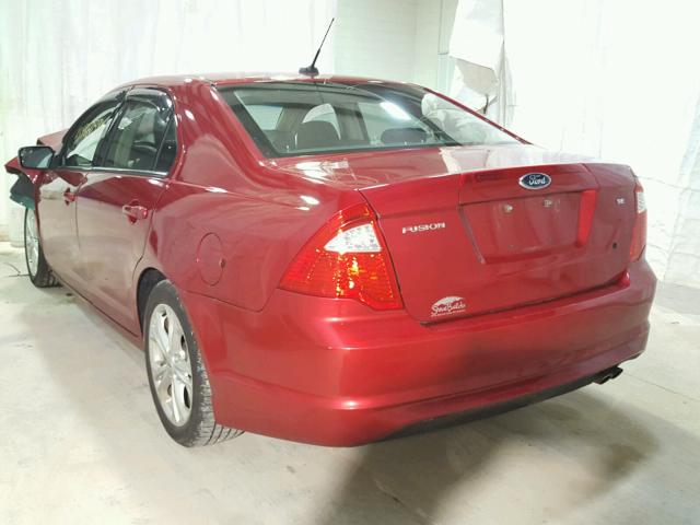 3FAHP0HA6CR315598 - 2012 FORD FUSION SE RED photo 3