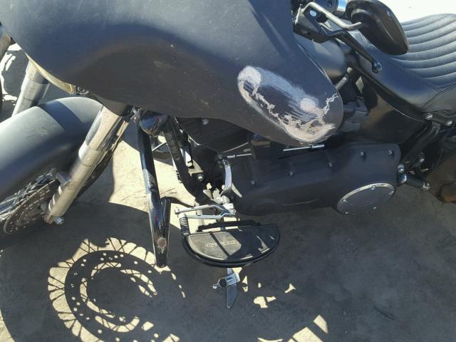 1HD1JRV68CB048095 - 2012 HARLEY-DAVIDSON FLS SOFTAI 黑色 照片 9