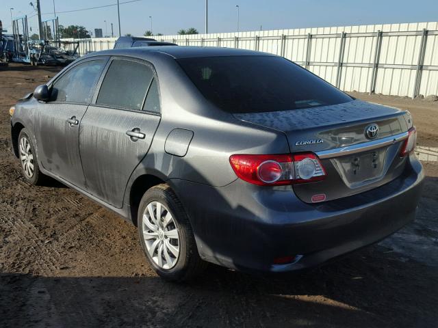 2T1BU4EE0CC792668 - 2012 TOYOTA COROLLA BA GRAY photo 3