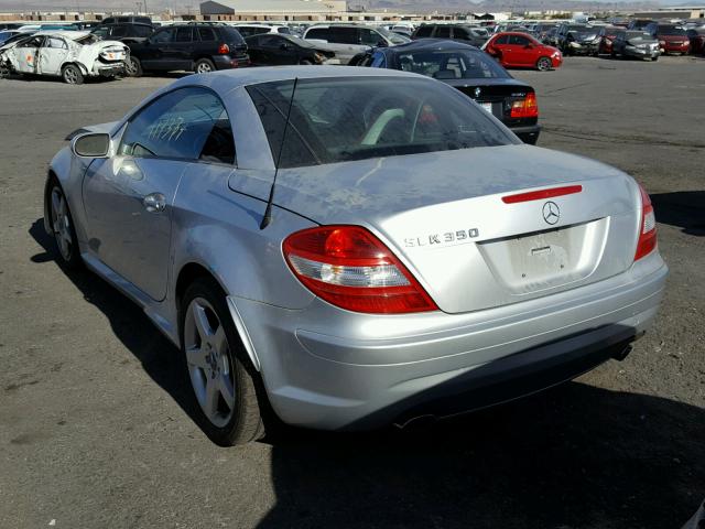 WDBWK56F55F047394 - 2005 MERCEDES-BENZ SLK 350 SILVER photo 3