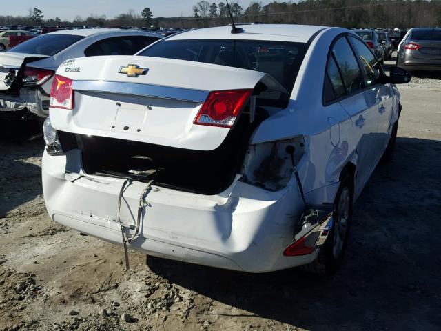 1G1PA5SH7E7350647 - 2014 CHEVROLET CRUZE LS WHITE photo 4