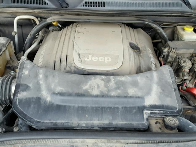 1J8HH58206C365938 - 2006 JEEP COMMANDER BLACK photo 7