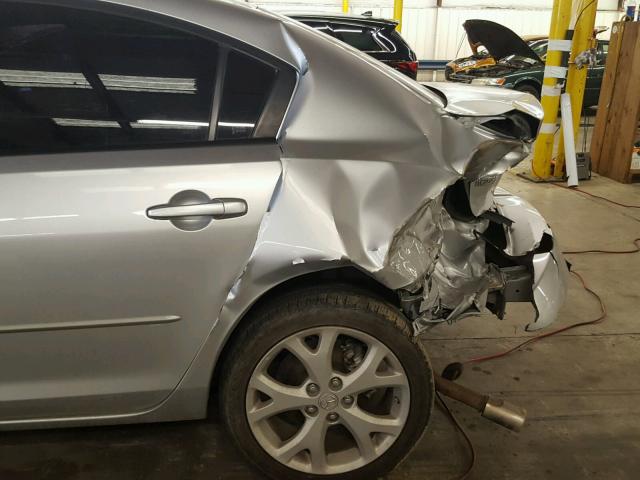 JM1BK32F991221349 - 2009 MAZDA 3 I SILVER photo 9