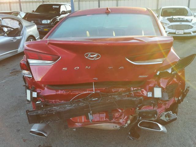 5NPE34AF8JH632014 - 2018 HYUNDAI SONATA SPO RED photo 9