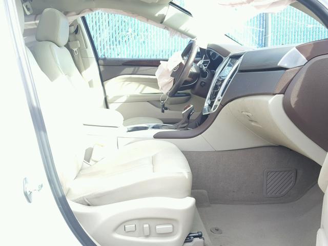 3GYFNDE30DS651451 - 2013 CADILLAC SRX PERFOR 白色 照片 5