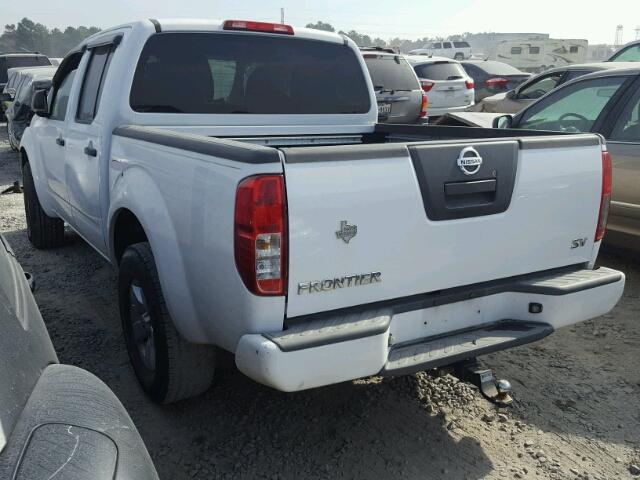 1N6AD0ER2CC427194 - 2012 NISSAN FRONTIER S WHITE photo 3