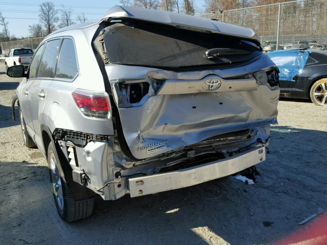 5TDDKRFH7FS207259 - 2015 TOYOTA HIGHLANDER SILVER photo 9