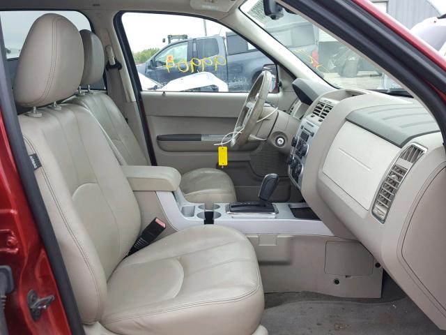 4M2CU97128KJ12958 - 2008 MERCURY MARINER PR RED photo 5