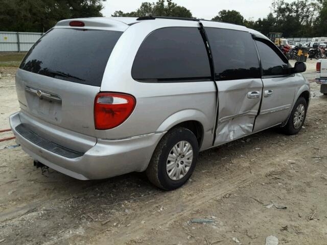 2A4GP44RX7R190328 - 2007 CHRYSLER TOWN & COU SILVER photo 4