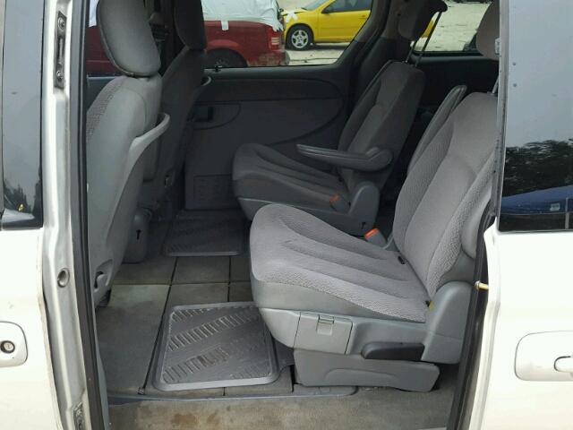 2A4GP44RX7R190328 - 2007 CHRYSLER TOWN & COU Gümüş foto 6