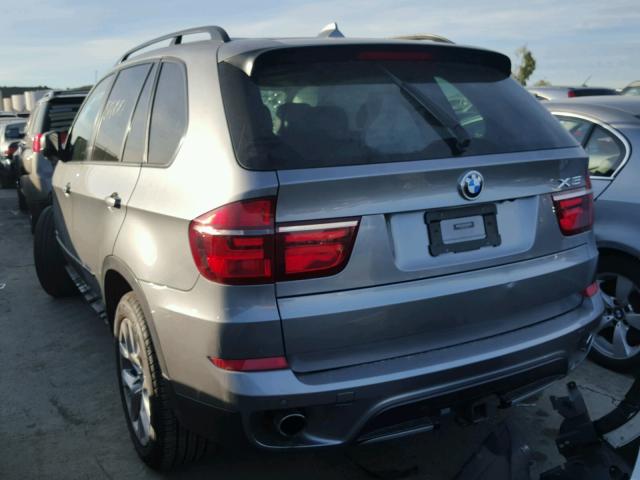 5UXZV4C59CL986055 - 2012 BMW X5 XDRIVE3 GRAY photo 3