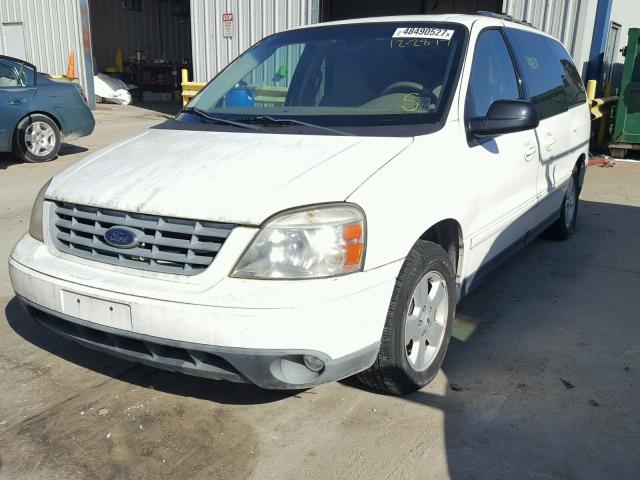 2FMZA57684BA24591 - 2004 FORD FREESTAR S WHITE photo 2