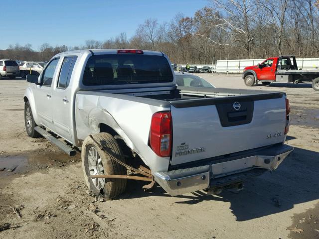 1N6AD0FV9DN734024 - 2013 NISSAN FRONTIER S SILVER photo 3