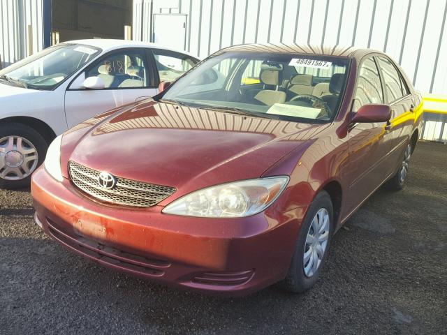 JTDBE32KX40261393 - 2004 TOYOTA CAMRY LE 栗色 照片 2