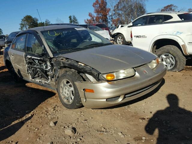 1G8ZK54702Z211908 - 2002 SATURN SL2 GOLD photo 1