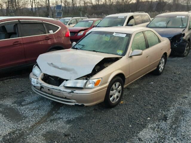 4T1BG22K31U085842 - 2001 TOYOTA CAMRY CE BEIGE photo 2