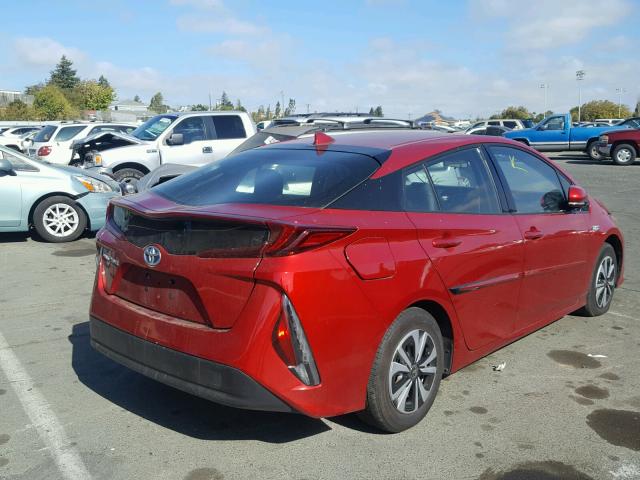 JTDKARFP6H3009018 - 2017 TOYOTA PRIUS PRIM წითელი ფოტო 4