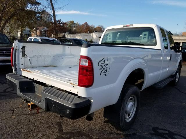 1FT8X3B66BEC47448 - 2011 FORD F350 SUPER WHITE photo 4