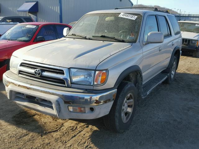 JT3GN86R6X0095246 - 1999 TOYOTA 4RUNNER SR SILVER photo 2