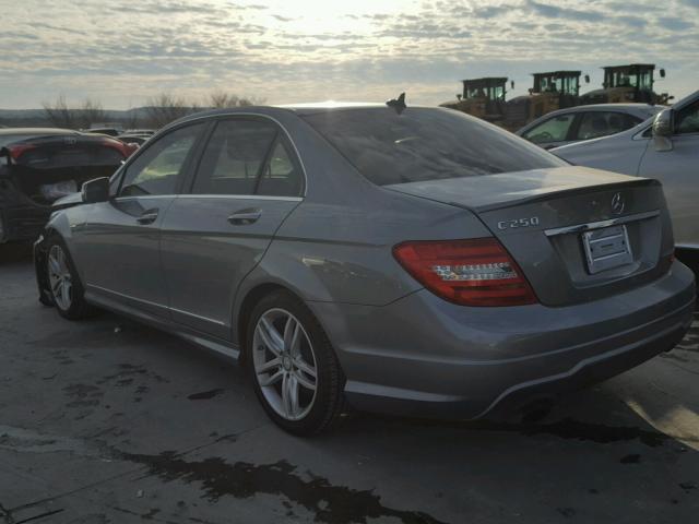 WDDGF4HBXEG222141 - 2014 MERCEDES-BENZ C 250 SILVER photo 3