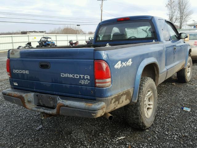 1D7HG12K24S677408 - 2004 DODGE DAKOTA SXT BLUE photo 4