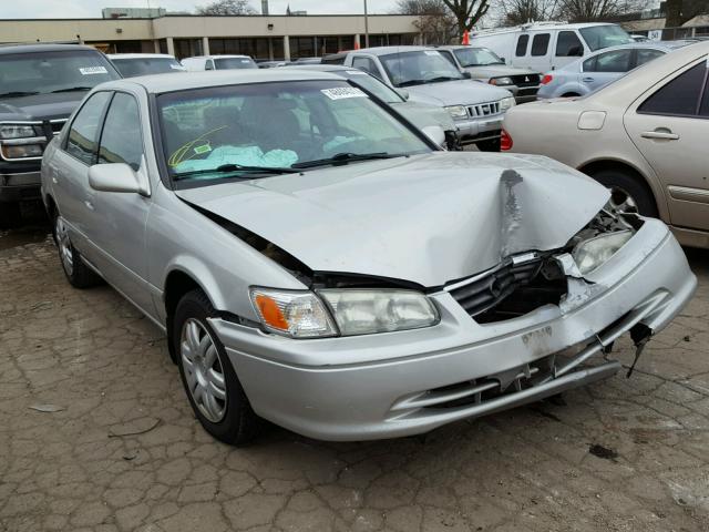 4T1BF22K21U130904 - 2001 TOYOTA CAMRY LE SILVER photo 1