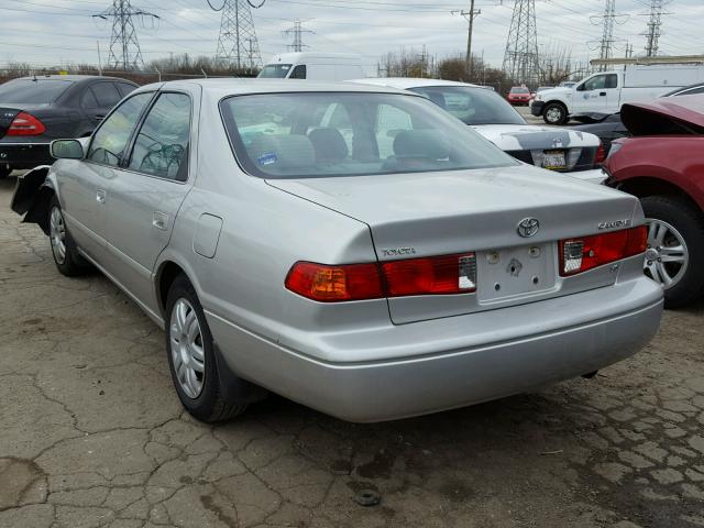 4T1BF22K21U130904 - 2001 TOYOTA CAMRY LE SILVER photo 3