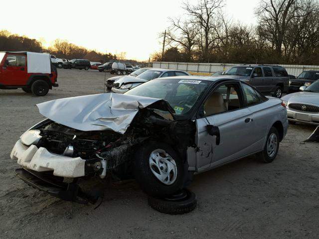 1G8ZP12822Z298989 - 2002 SATURN SC1 SILVER photo 2