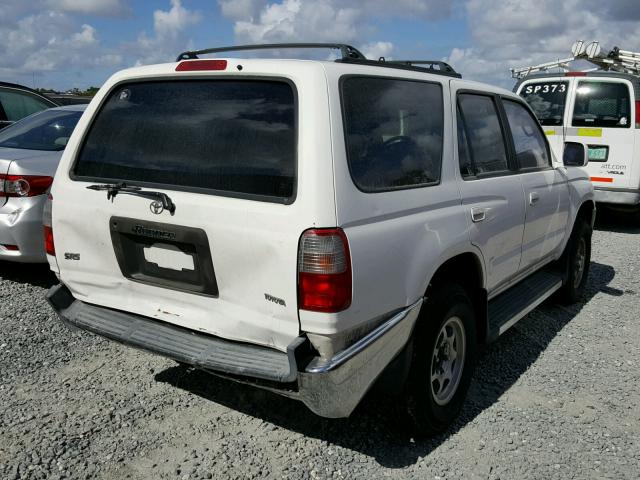 JT3GN86R3V0050701 - 1997 TOYOTA 4RUNNER SR WHITE photo 4