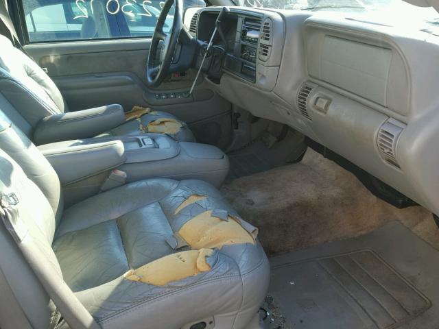 1GNEC13R2XJ558778 - 1999 CHEVROLET TAHOE C150 BLUE photo 5